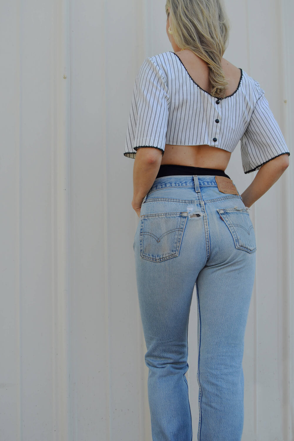vintage cropped top - white / black stripe - size medium