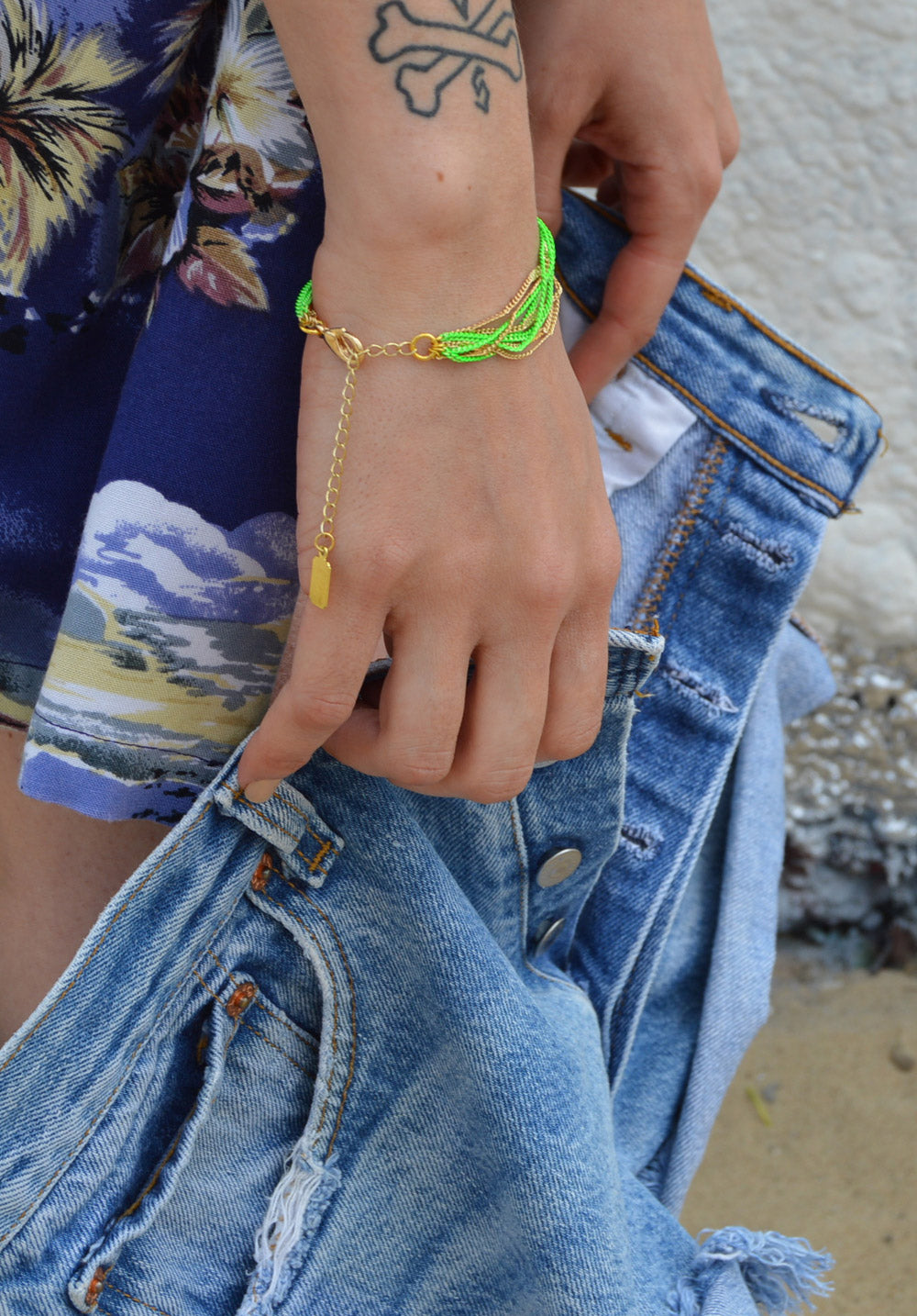 chain bracelet - neon green