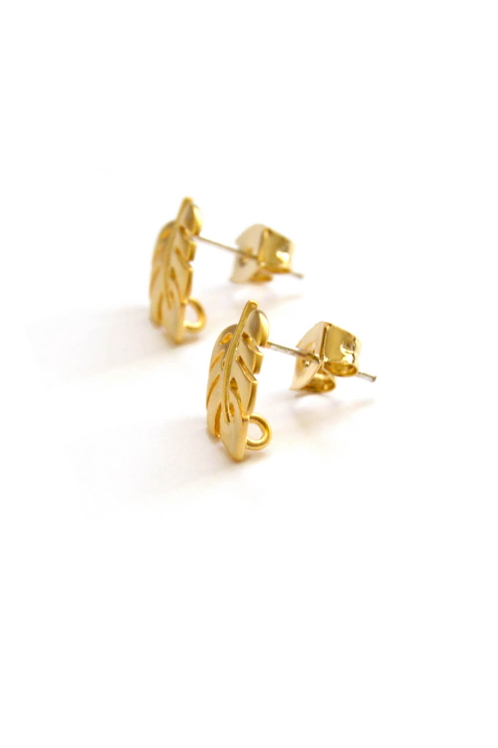 monstera earrings - matte gold