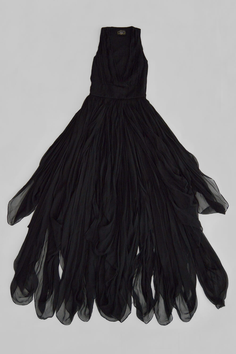 wicked high slit dress - black veil - size small / medium