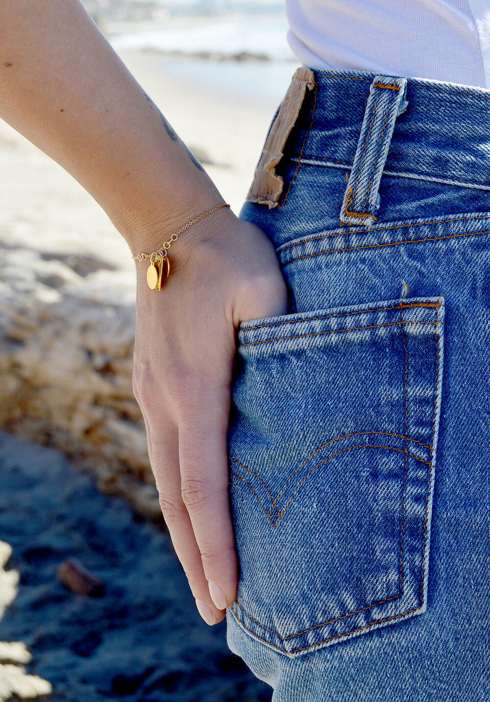 charm bracelet - gold