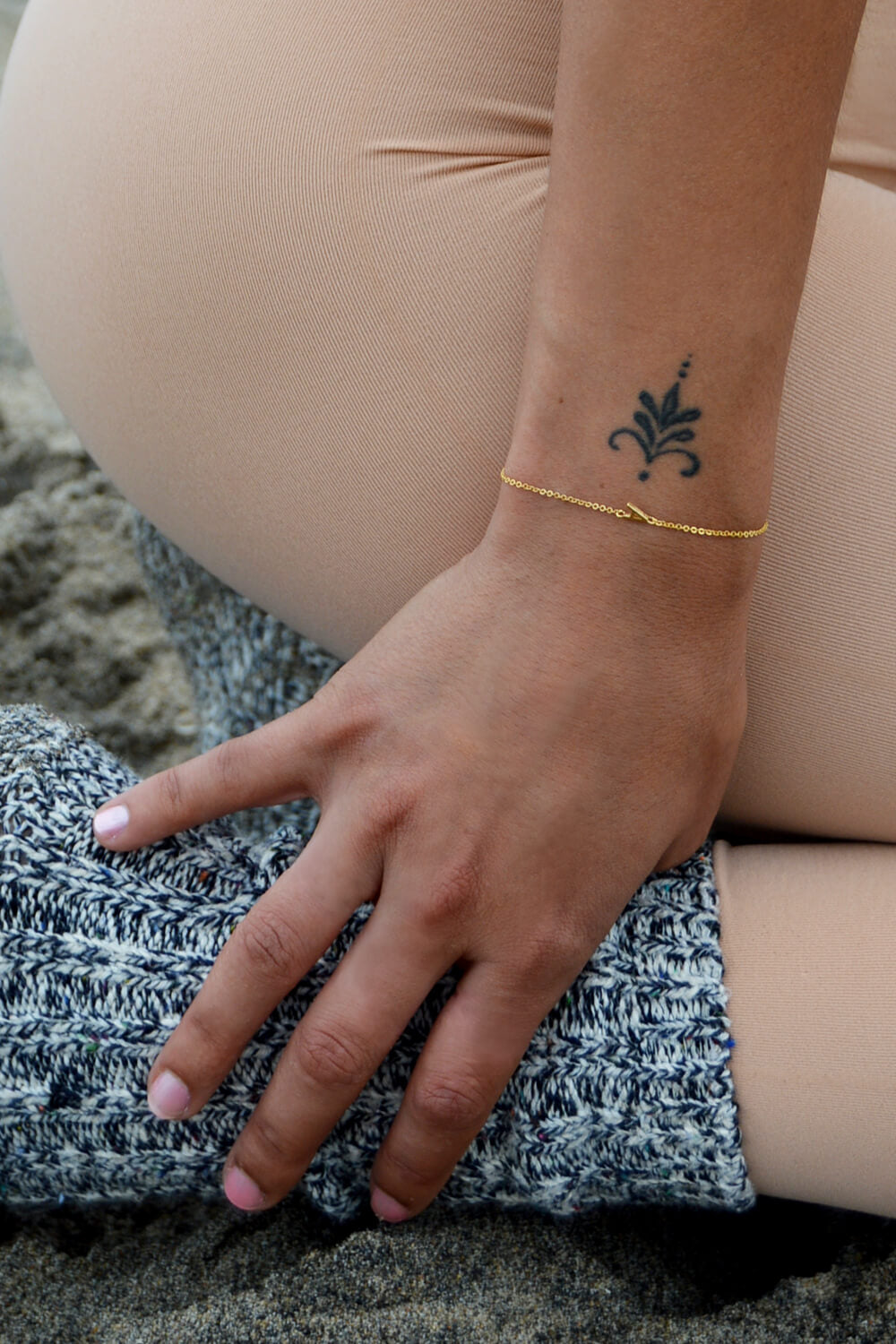 mini vertical initial bracelet - gold custom