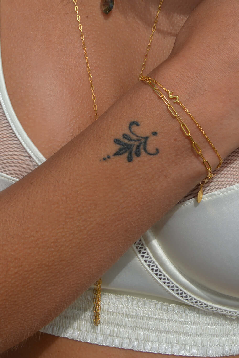 mini vertical initial bracelet - gold custom